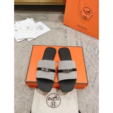 Hermes Slippers